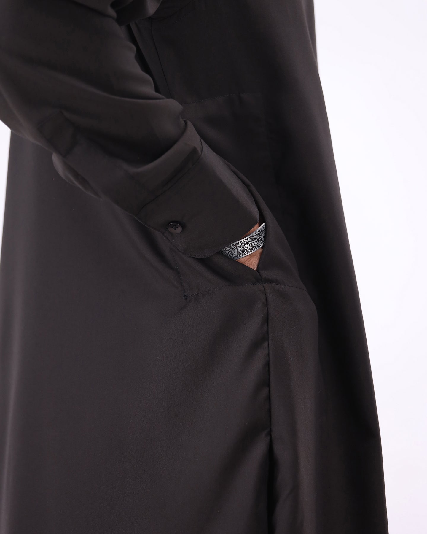 Elegant Noir – Jogger Kurta Set