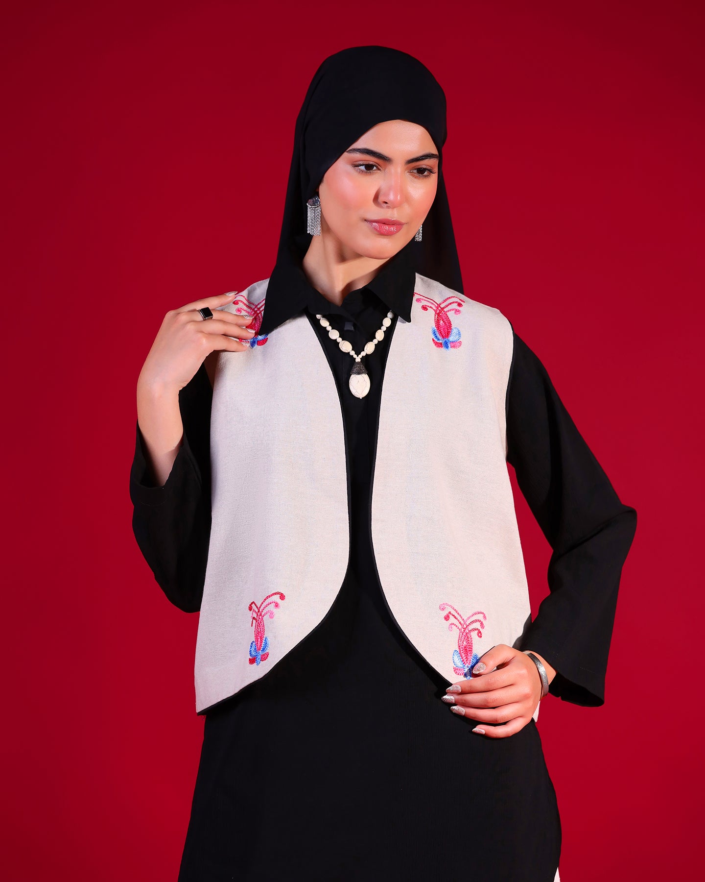 Zaha – Irish Linen Koti Set