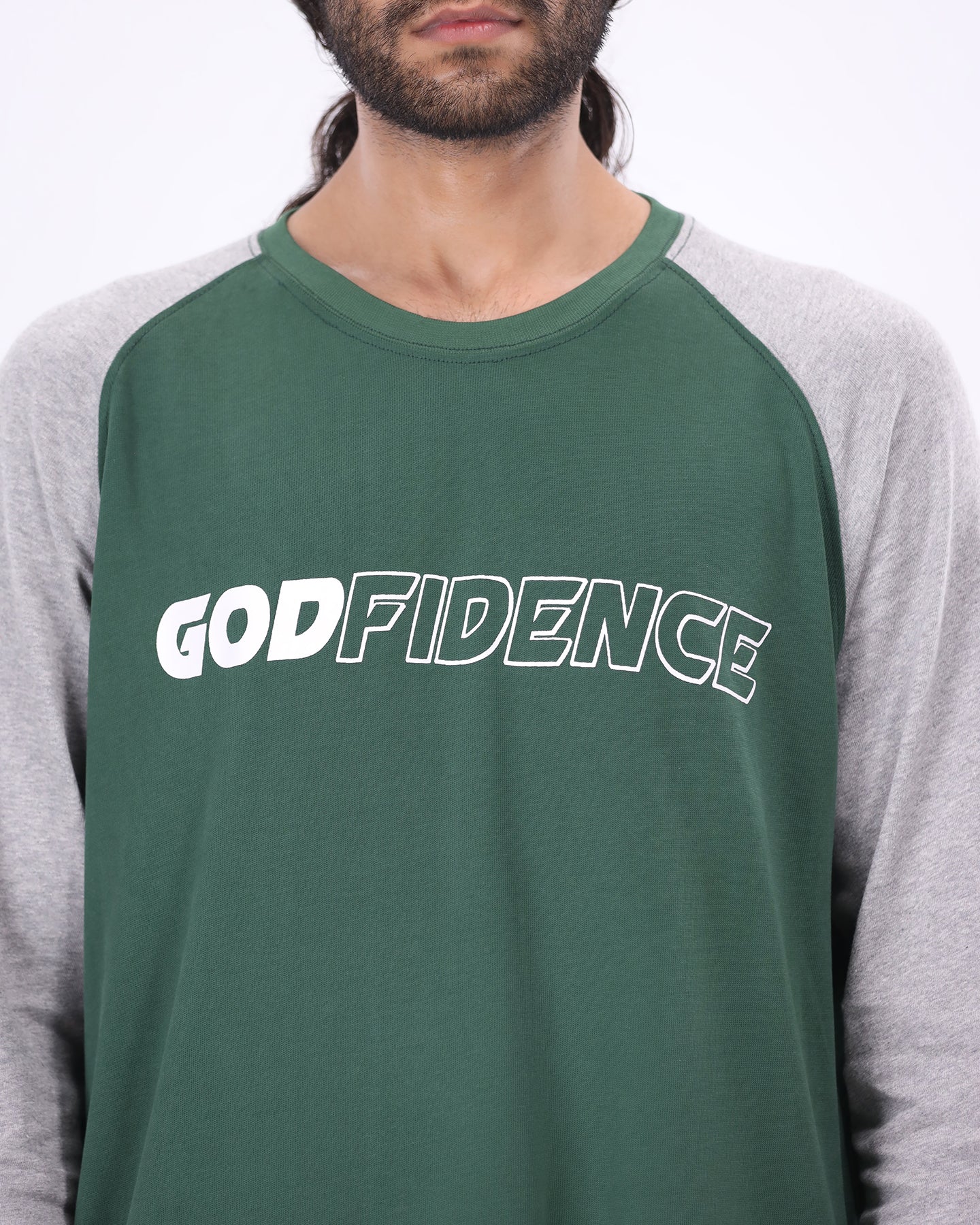 Godfidence Raglan Thobe
