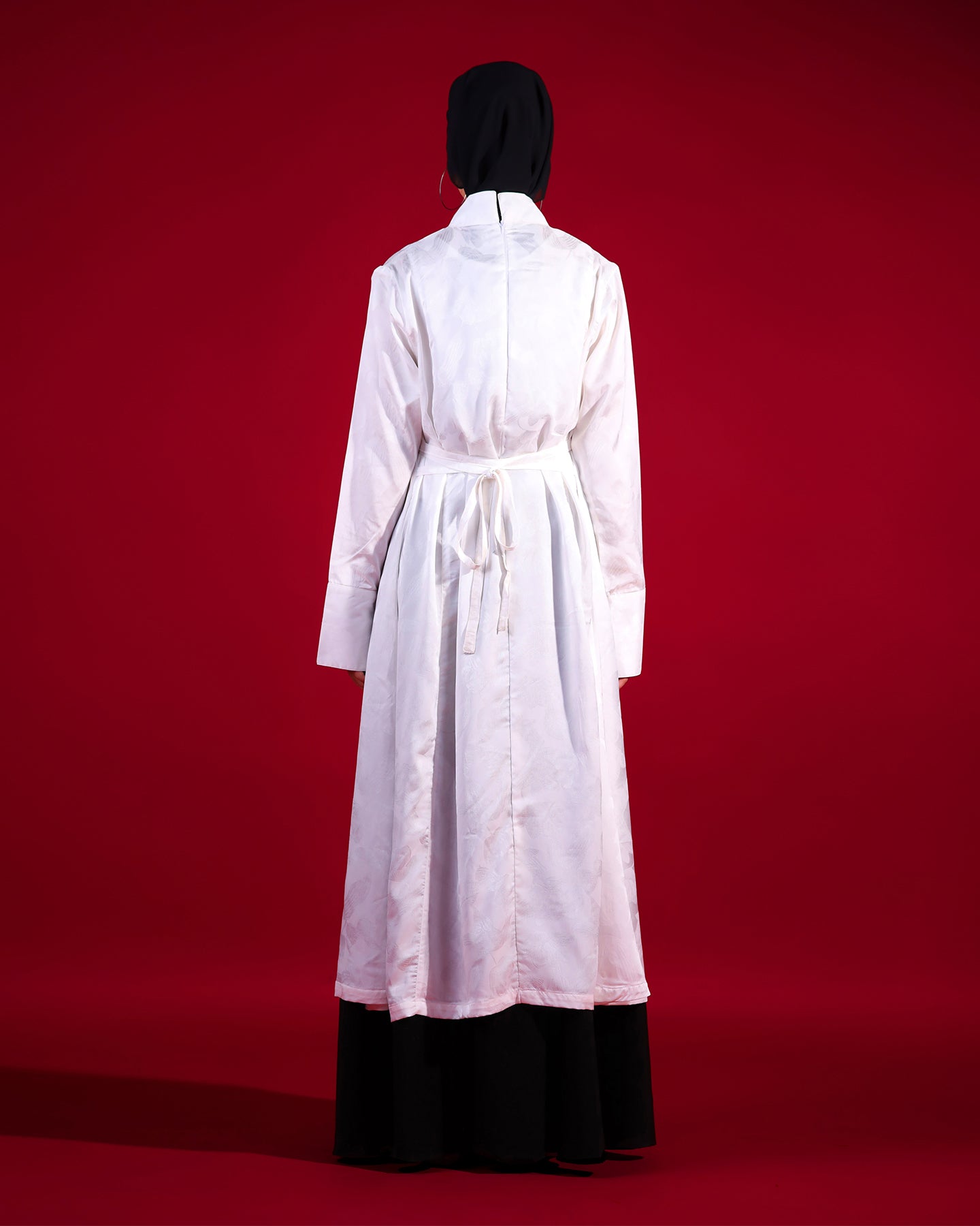 Eira – Silk Slit Set