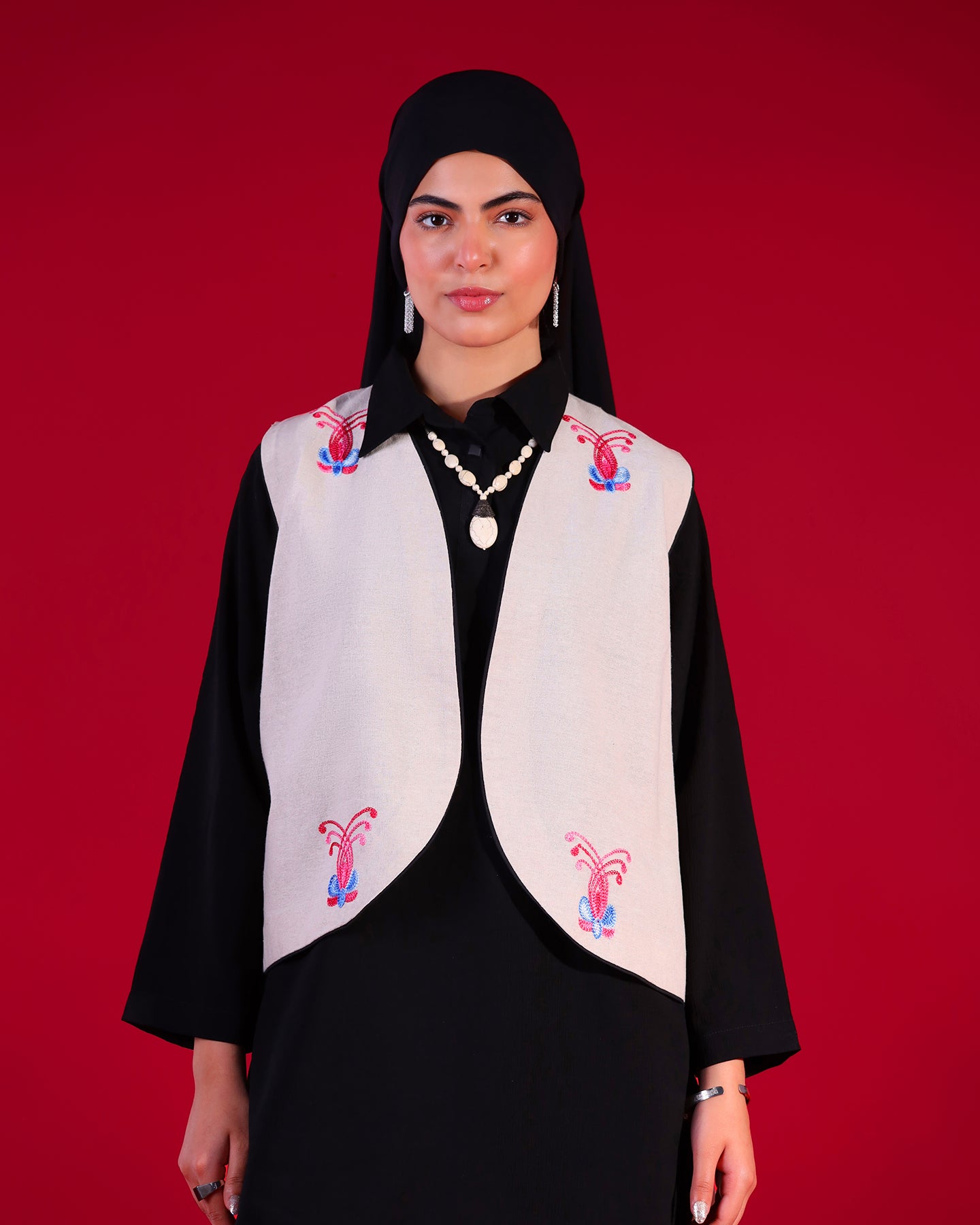 Zaha – Irish Linen Koti Set